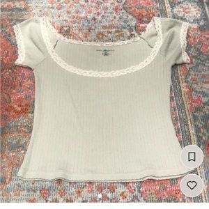 Brandy Melville Eden Top